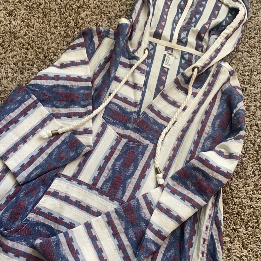 Beach pullover for the nights